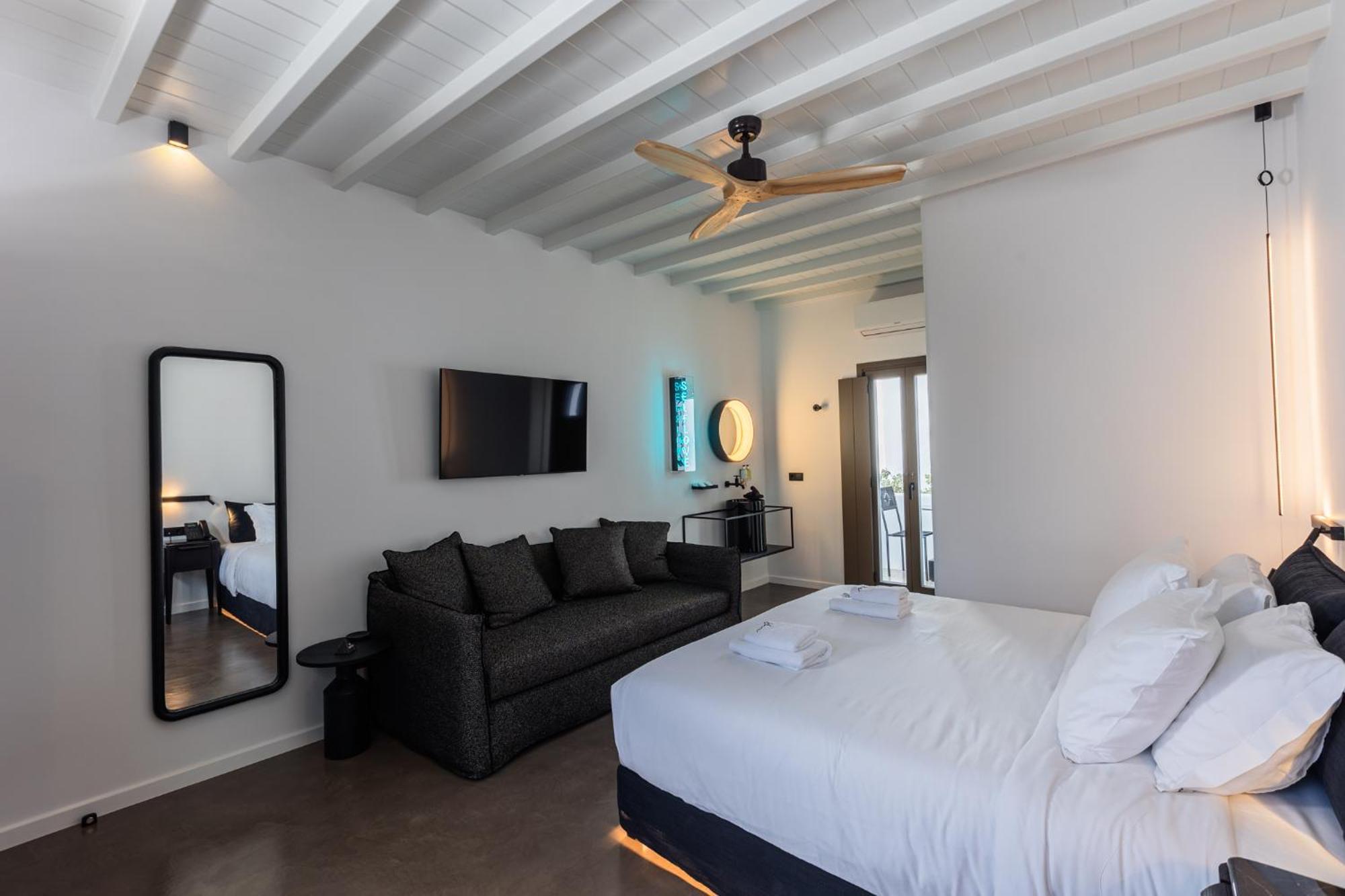 She Mykonos - The Residency Aparthotel Mykonos Town ภายนอก รูปภาพ