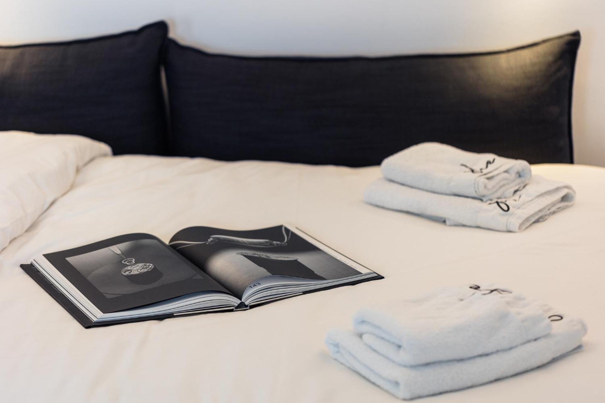 She Mykonos - The Residency Aparthotel Mykonos Town ภายนอก รูปภาพ