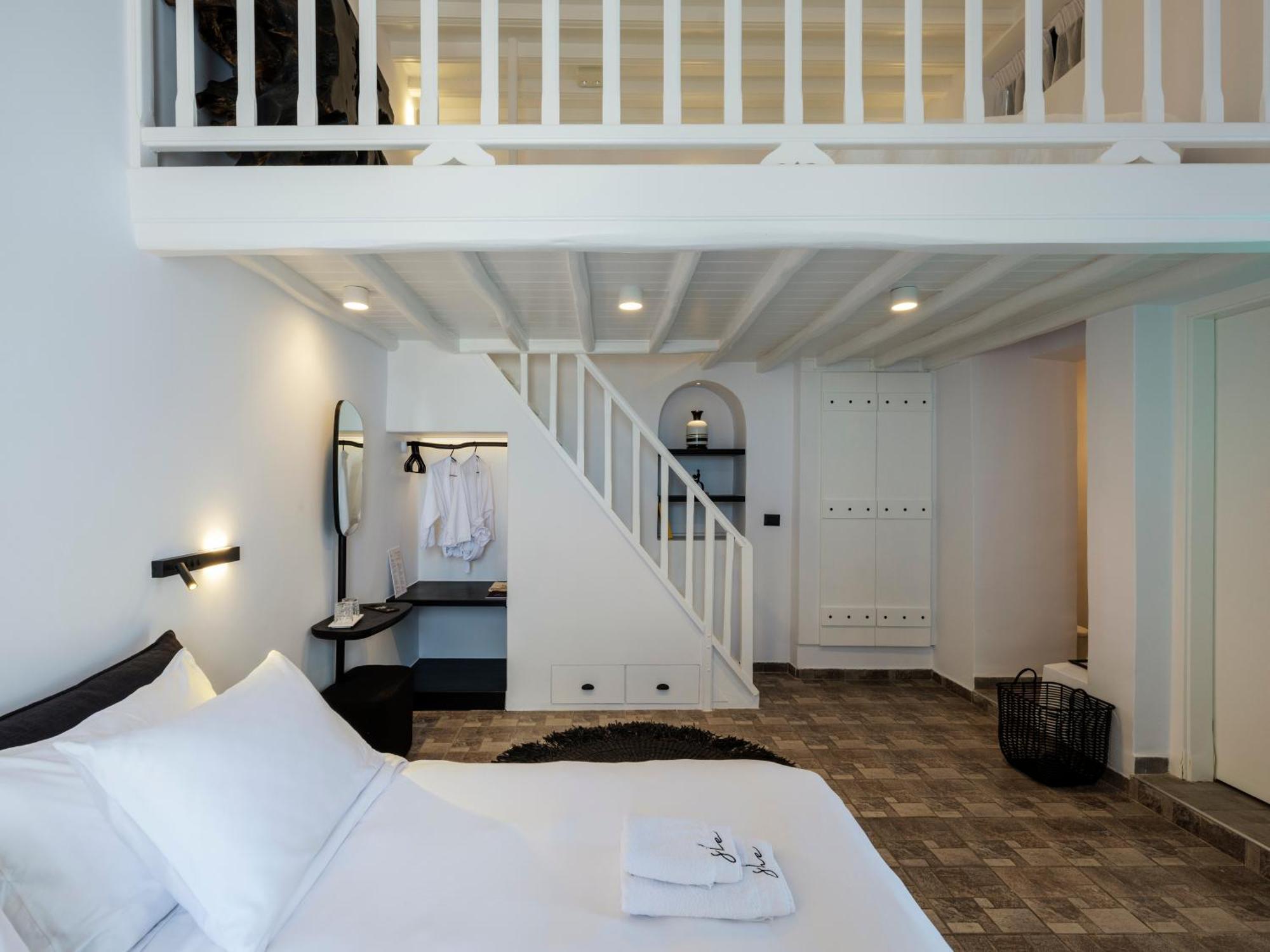 She Mykonos - The Residency Aparthotel Mykonos Town ภายนอก รูปภาพ